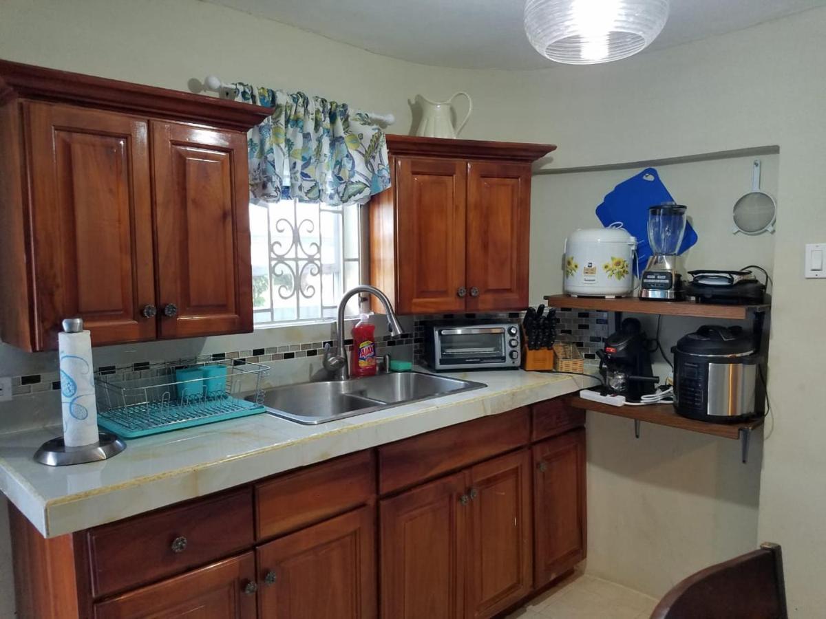 Apartament Bella Vista Vacation Montego Bay Zewnętrze zdjęcie
