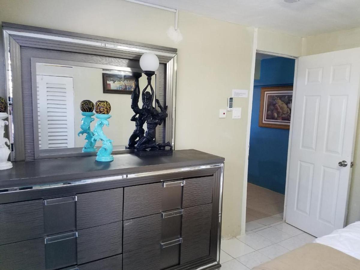 Apartament Bella Vista Vacation Montego Bay Zewnętrze zdjęcie