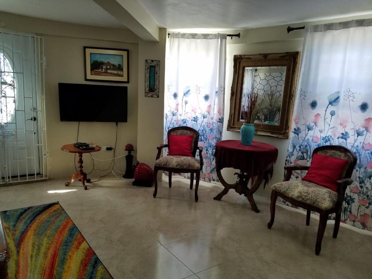 Apartament Bella Vista Vacation Montego Bay Zewnętrze zdjęcie