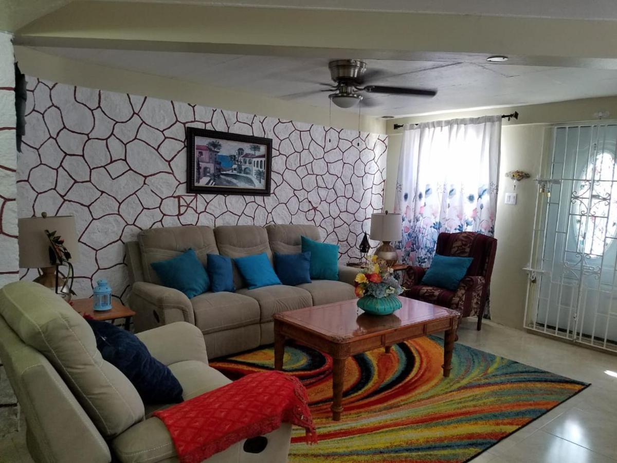 Apartament Bella Vista Vacation Montego Bay Zewnętrze zdjęcie